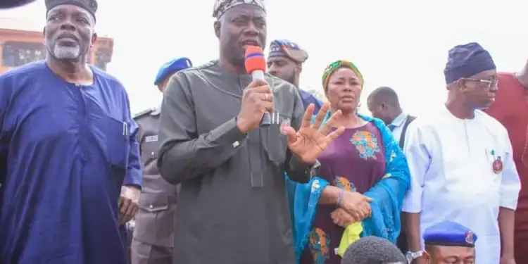 Makinde Claims Protesters for Ibadan Circular Road Are Being Sponsored, Refuses to Negotiate