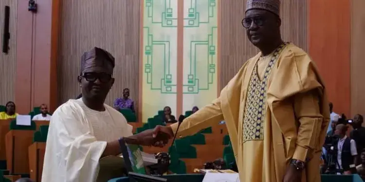 Speaker Swears In PDP’s Newly Elected Lawmaker, Folajimi Oyekunle
