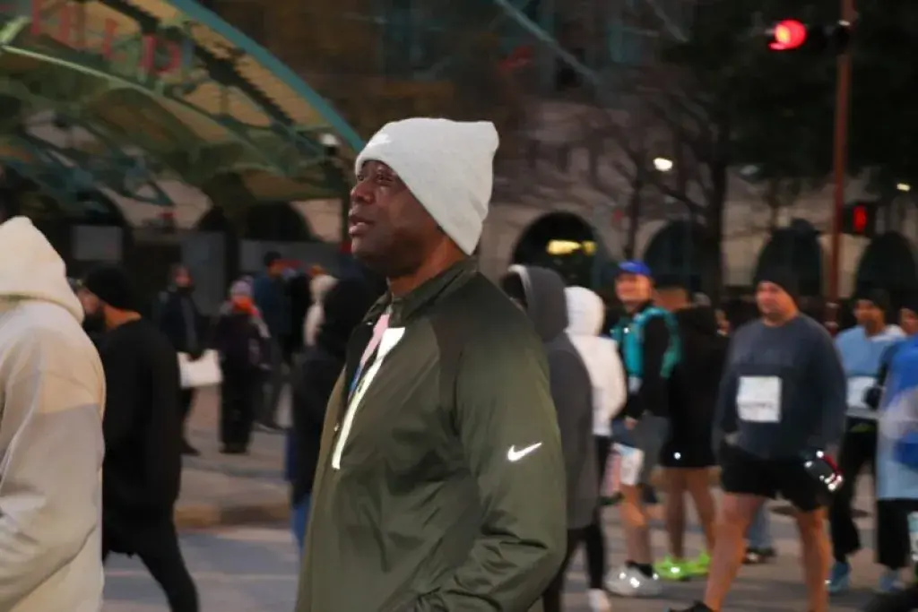 Makinde Participates in US Marathon Race, Runs for Over Two Hours